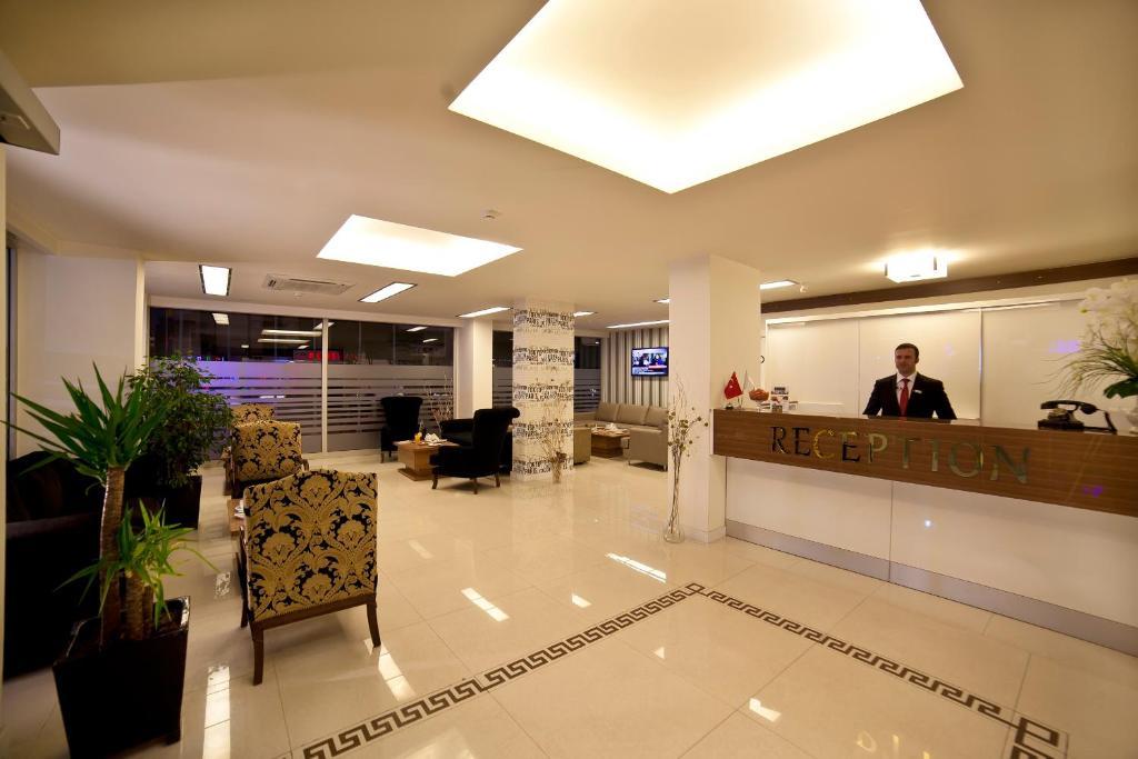 Megapole Hotel Izmir Exterior foto