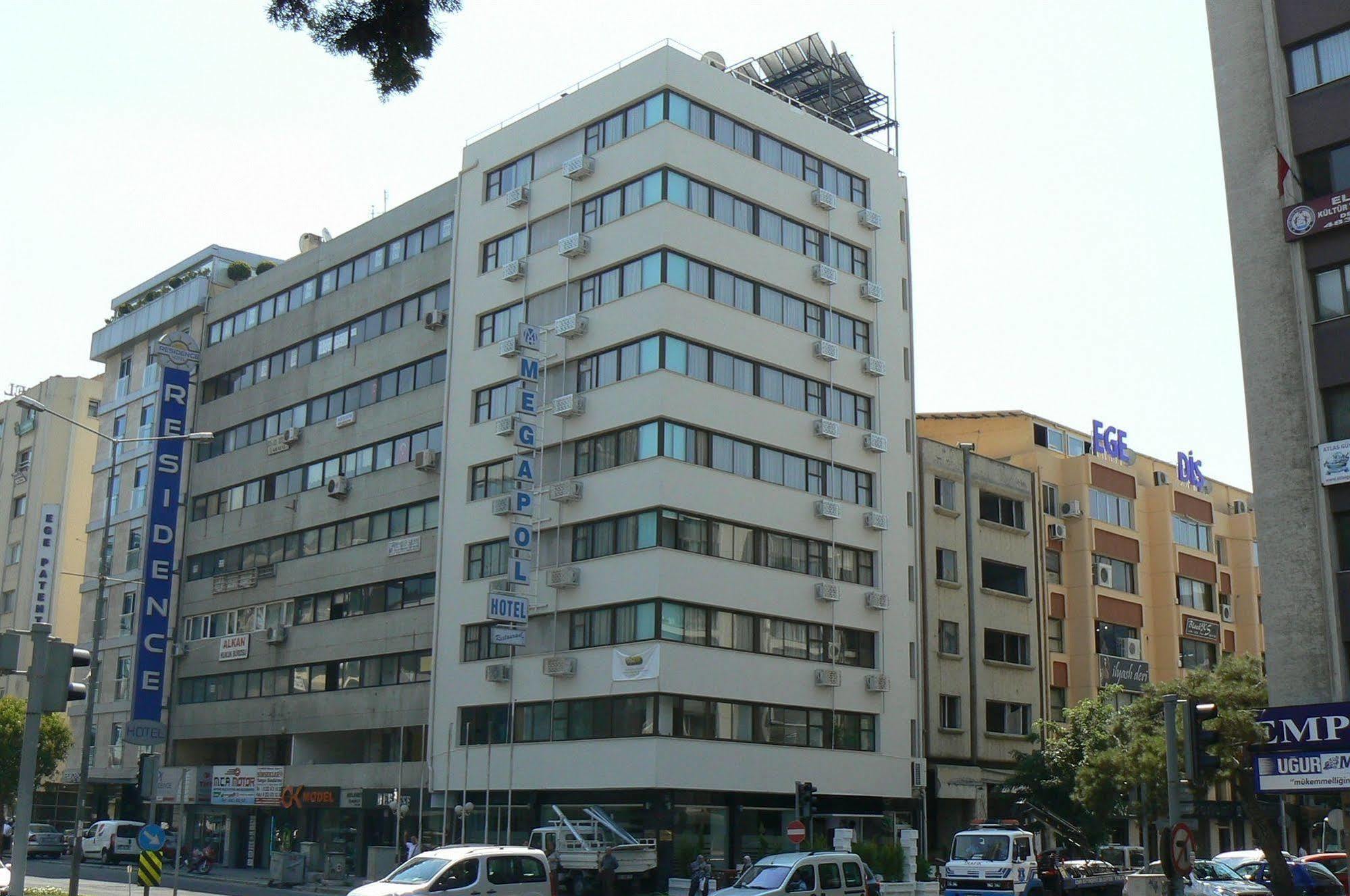 Megapole Hotel Izmir Exterior foto